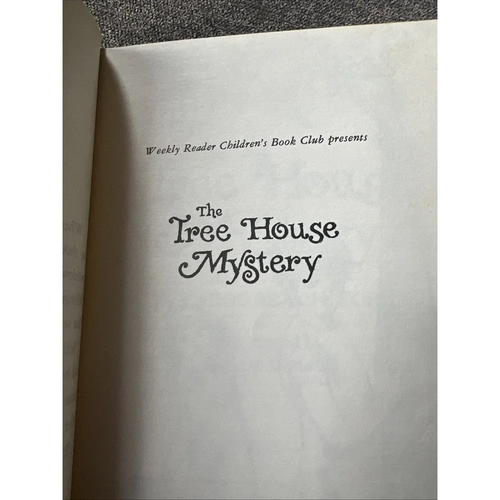 The Tree House Mystery by York, Carol Beach, Good Book